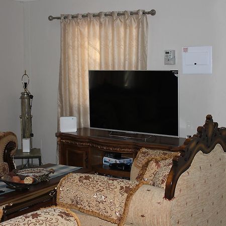 Coco Palm Bed&Breakfast Windhoek Esterno foto